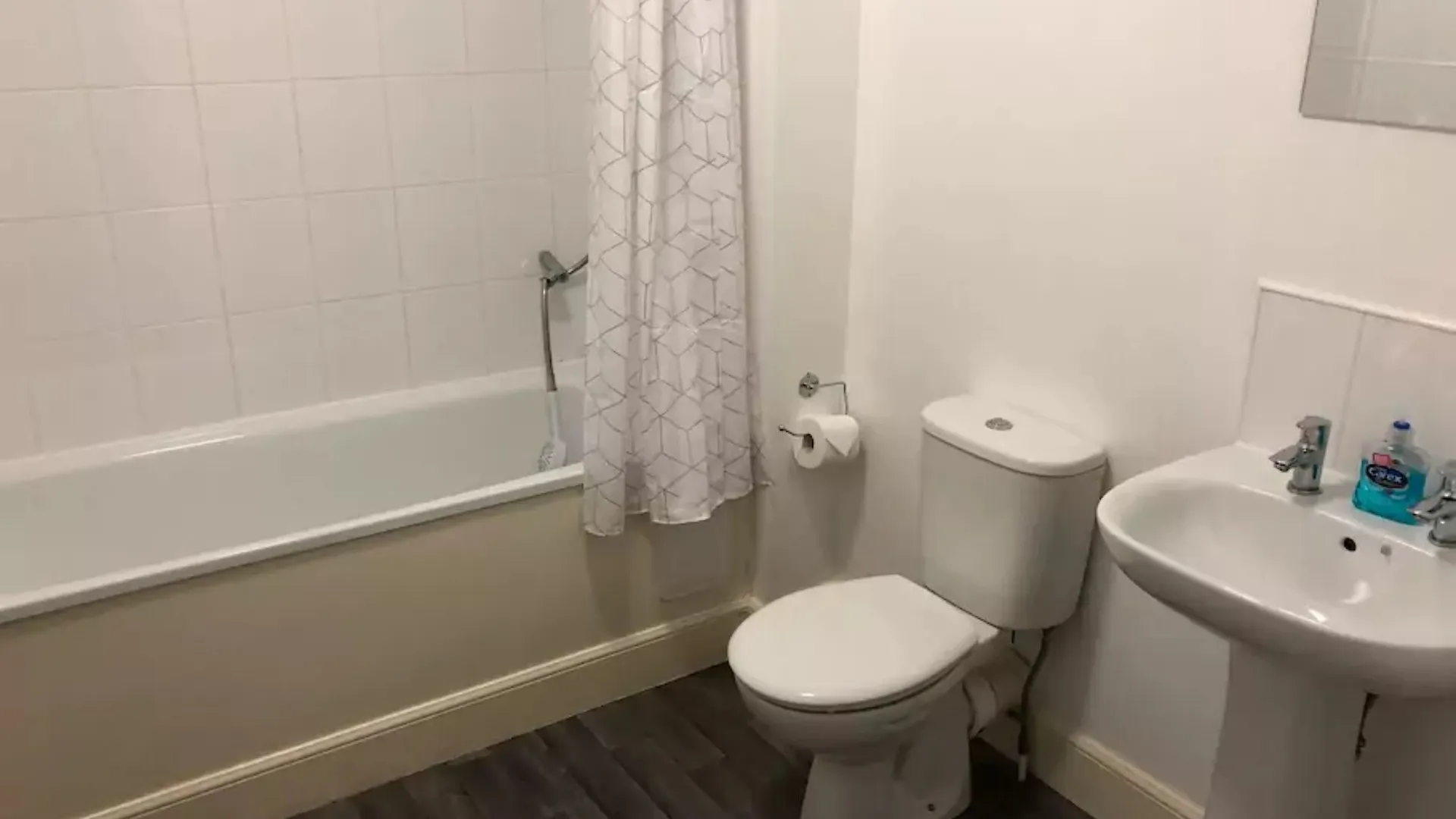 Central 3 Bedroom Flat Edinburg 0*,